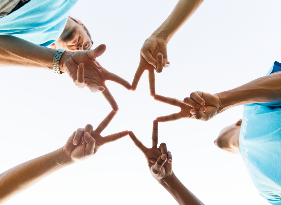 10 Tips to Maintain Lasting and strong Friendships 1