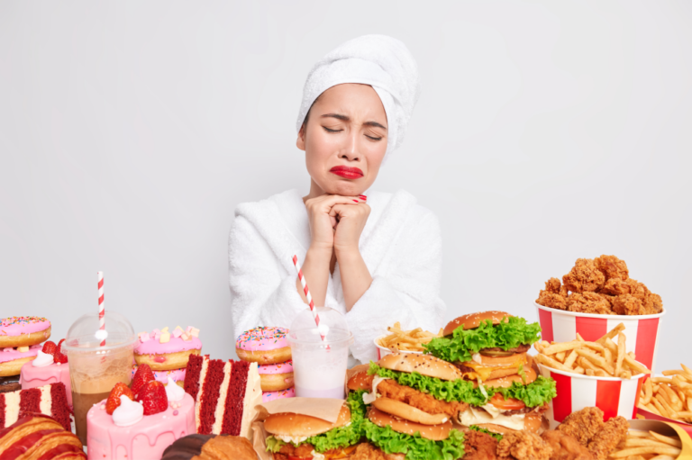 10 Ways to Stop Emotional Eating And Be Mindful Of Your Diet