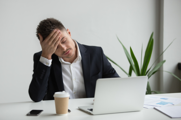 How to Avoid Burnout: 15 Effective Ways to Restore Balance