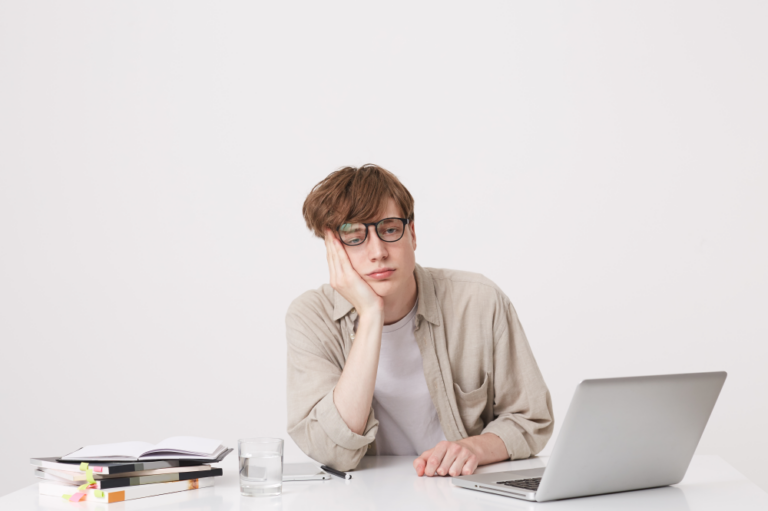 12 Reasons Why Youre Feeling Restless and Unmotivated 2